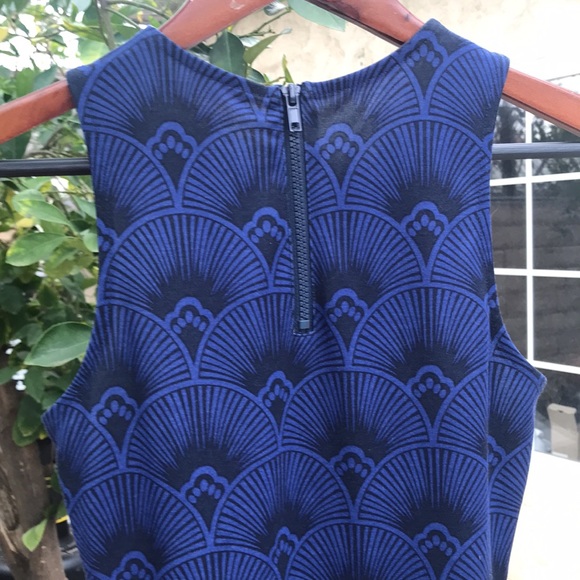 H&M Art Deco Shells Sheath Dress XS - Picture 5 of 8